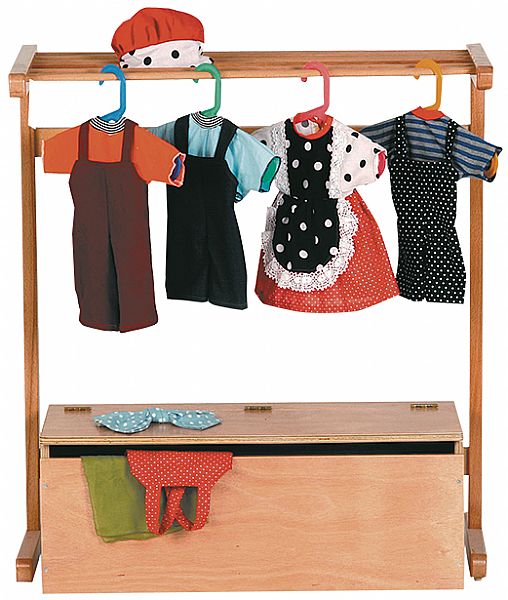 מתלה לספסל תחפושות מעץ