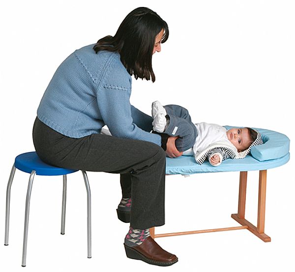 ספסל החתלה קצר