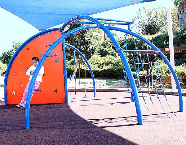 מתקן אקסטרים "מרידיאן"