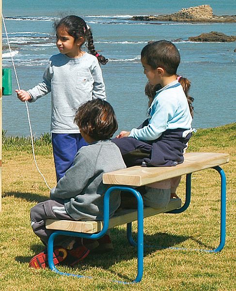 ספסל אמפיתאטרון