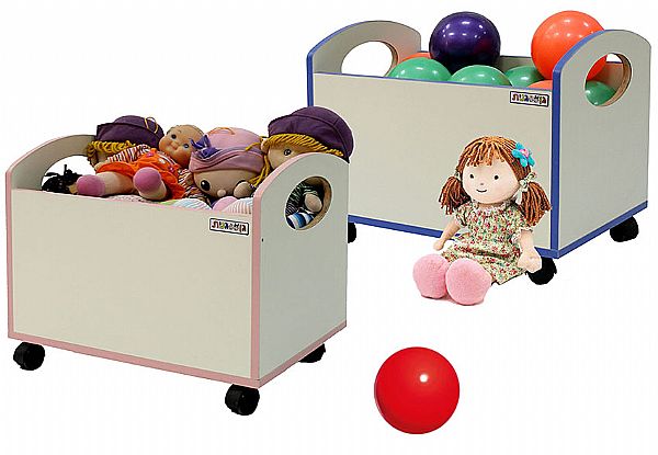 תיבת אחסון ניידת