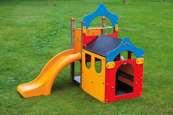 בית בובות + מגלשה