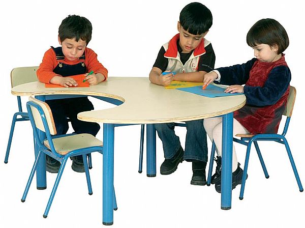 שולחן פרסה לגן קוטר 120